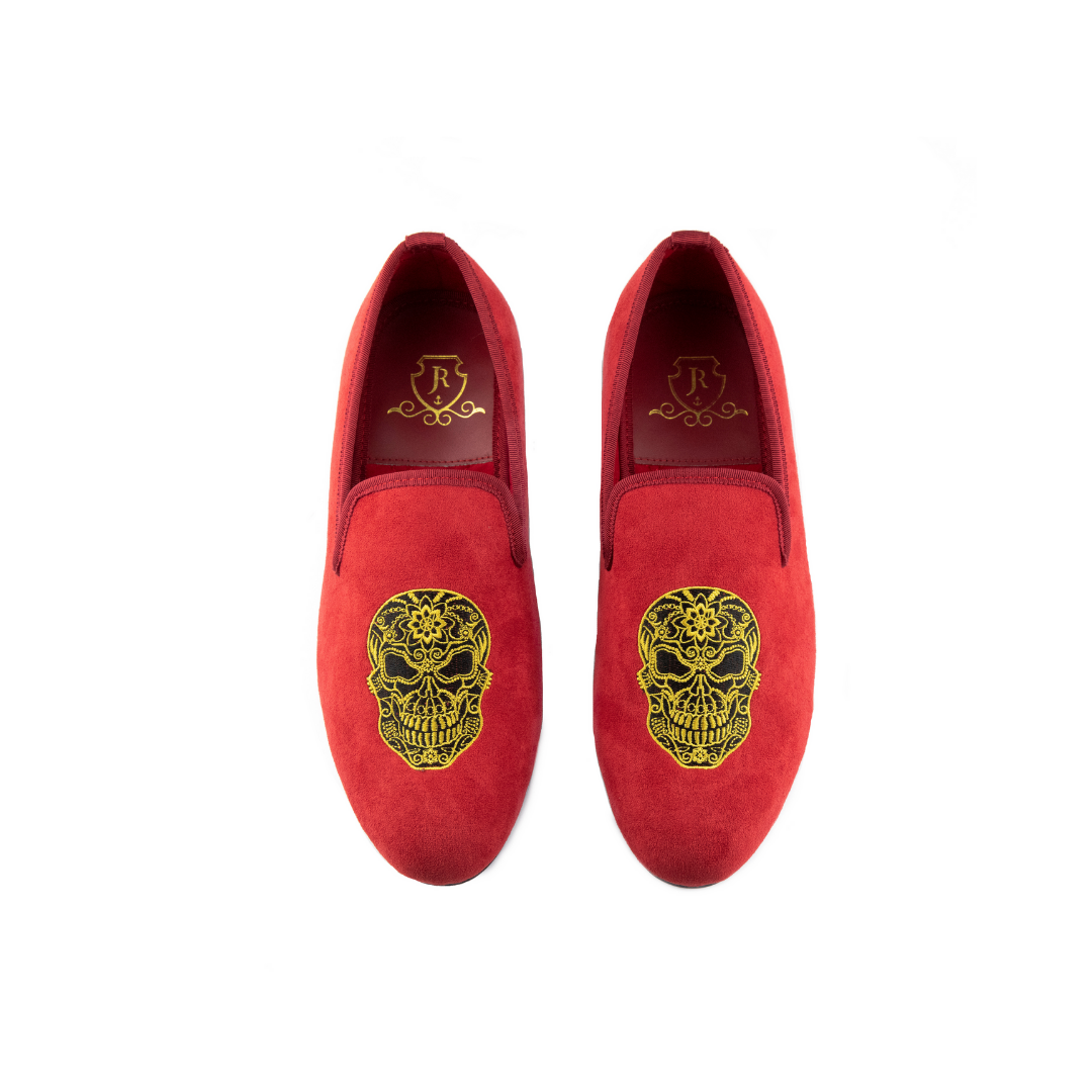 Gucci hot sale skull loafers